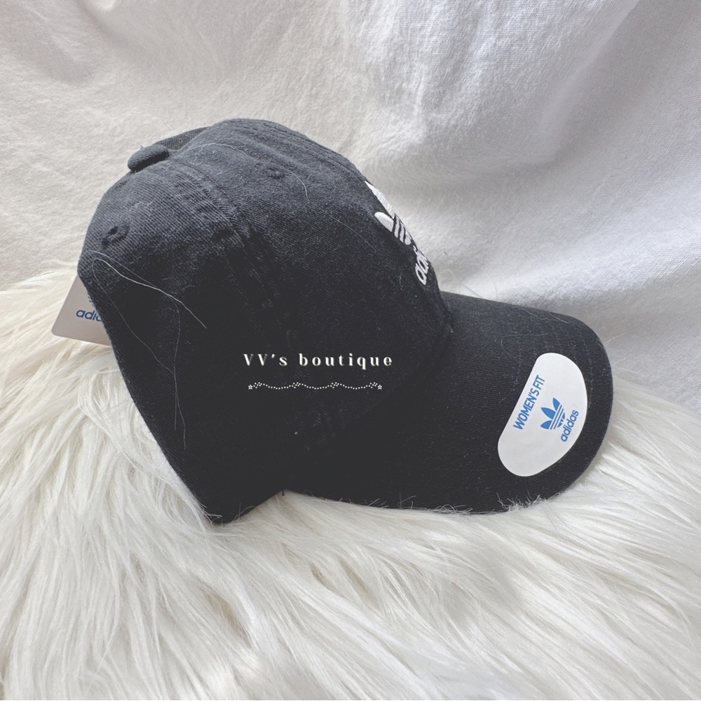 NWT Adidas Women Originals Relaxed Strap Back Hat Cap Black White - Picture 3 of 7